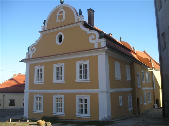 OBRÁZEK : stara_radnice2.jpg